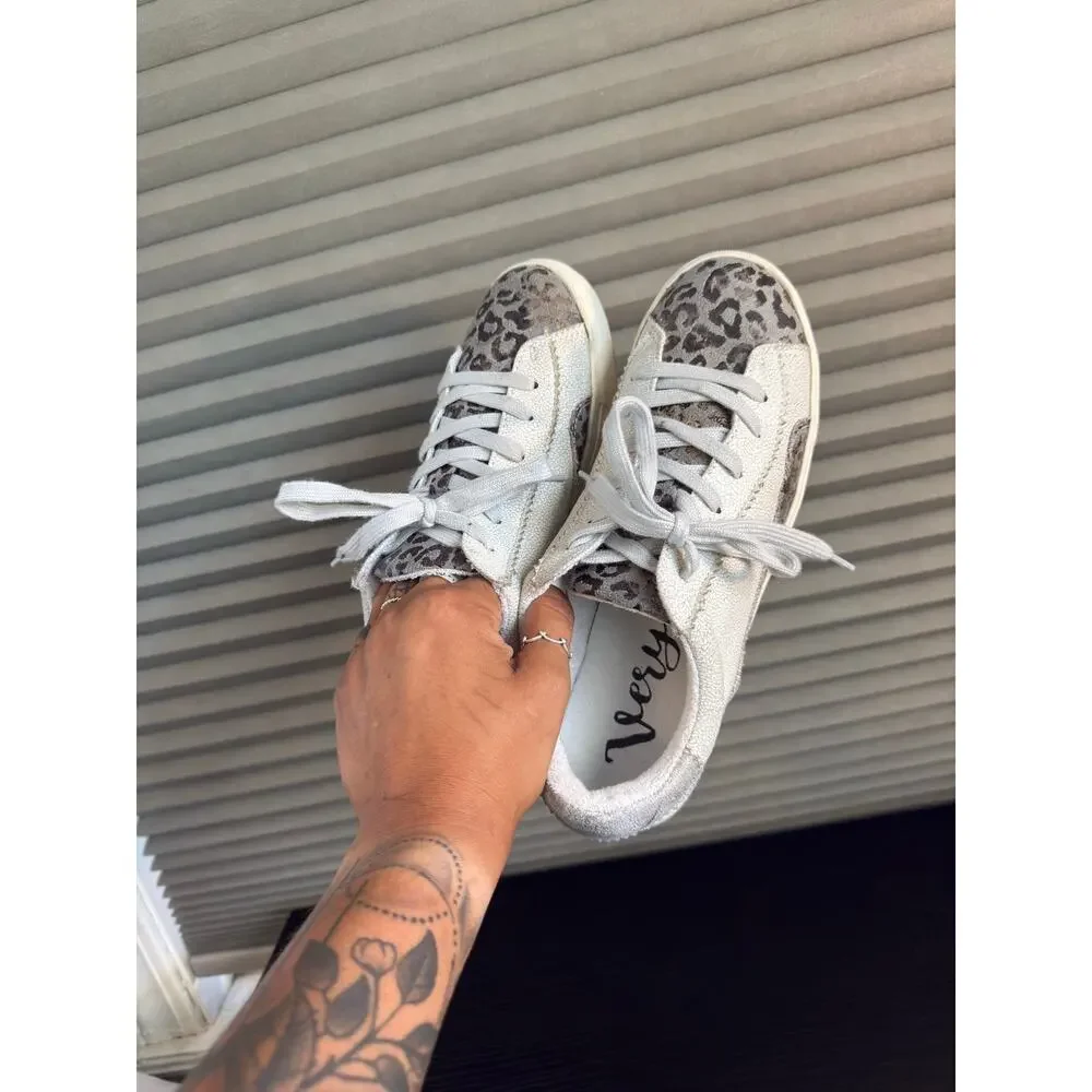 Very G Leopard Print Crackle Metallic Lace Up Sneakers Women’s Size 9.5